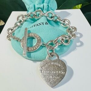 ❤️ Tiffany & Co. Heart Tag Toggle Bracelet